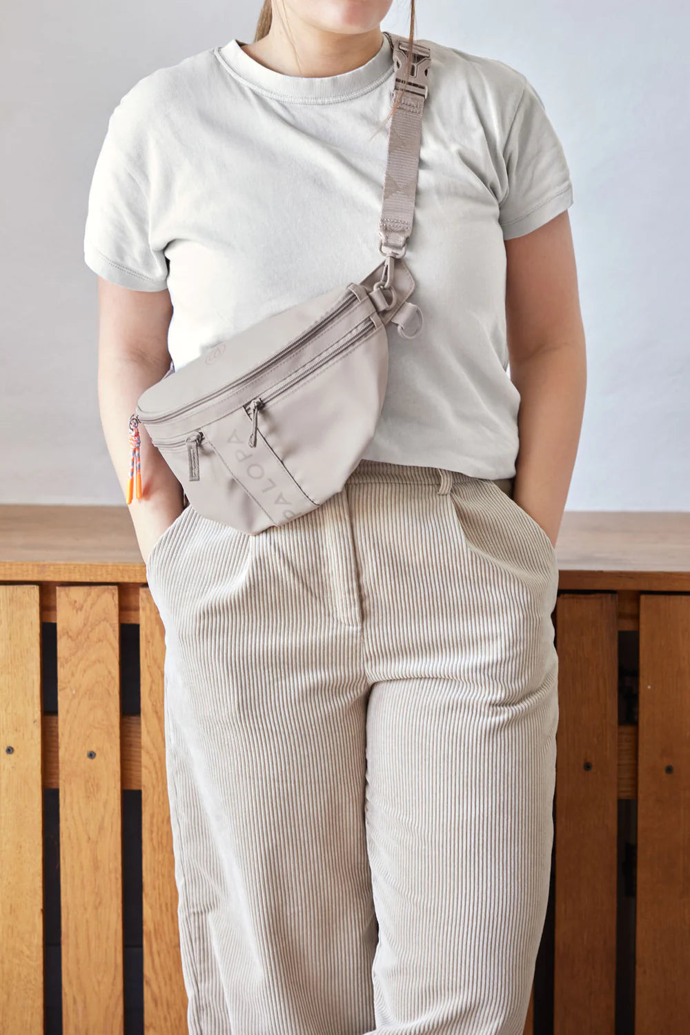 Spaziergangstasche Emma in taupe