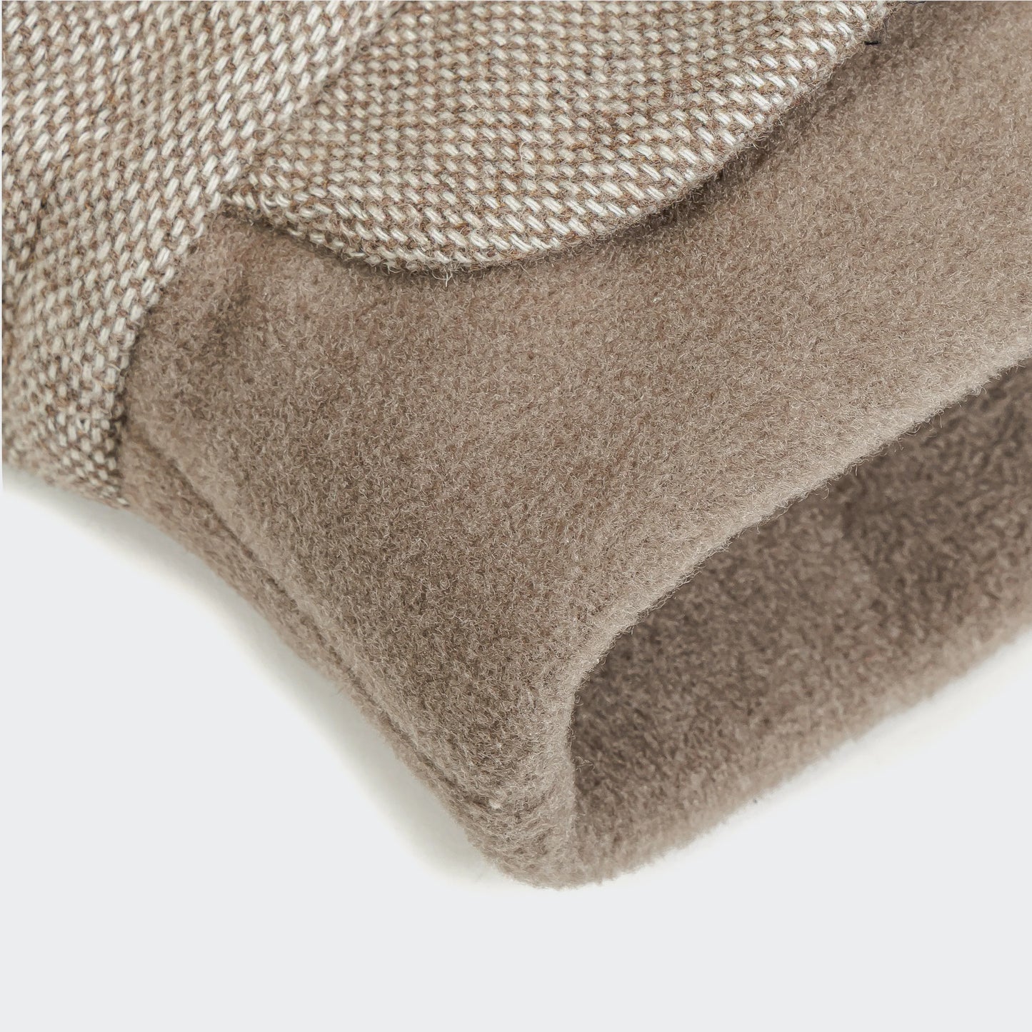 Hundemantel Dackel Brooklyn Tweed Beige