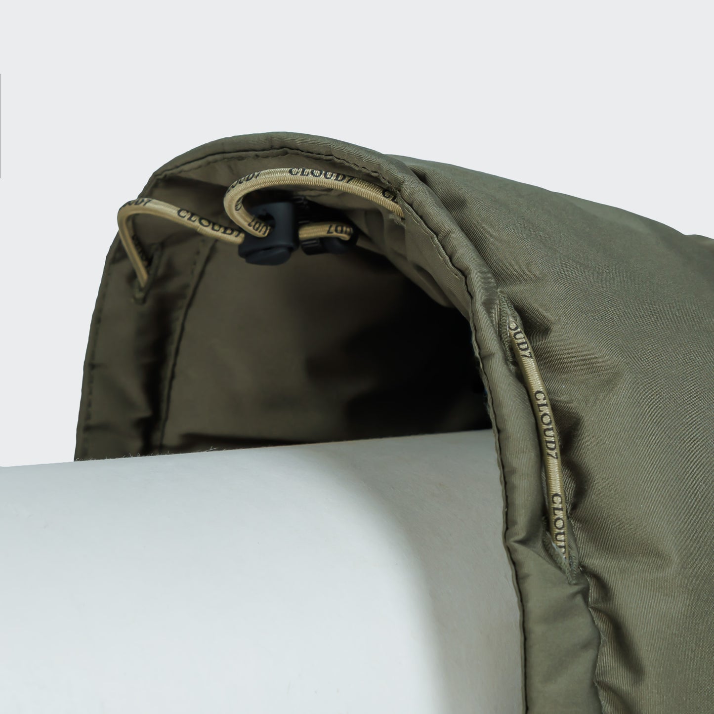 Hundemantel Winter Everest Light Olive