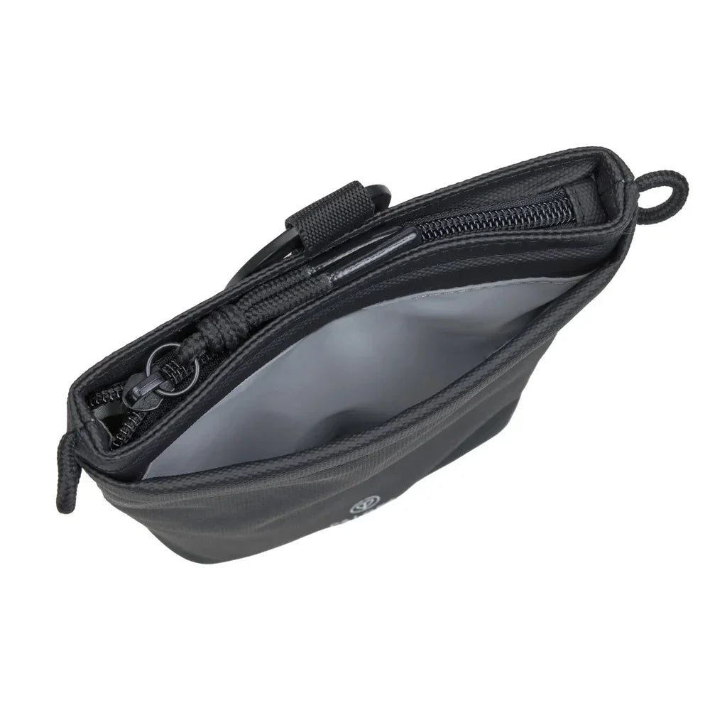 Dog Snack Bag Karl in schwarz