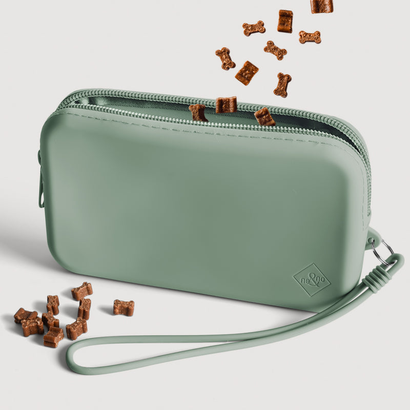 Leckerlitasche aus Silikon - Sage Green
