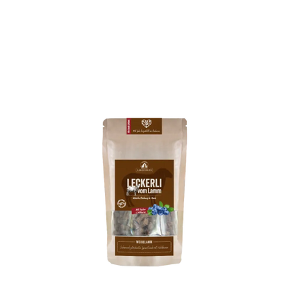 Treats: Dried meat from pasture-raised lamb